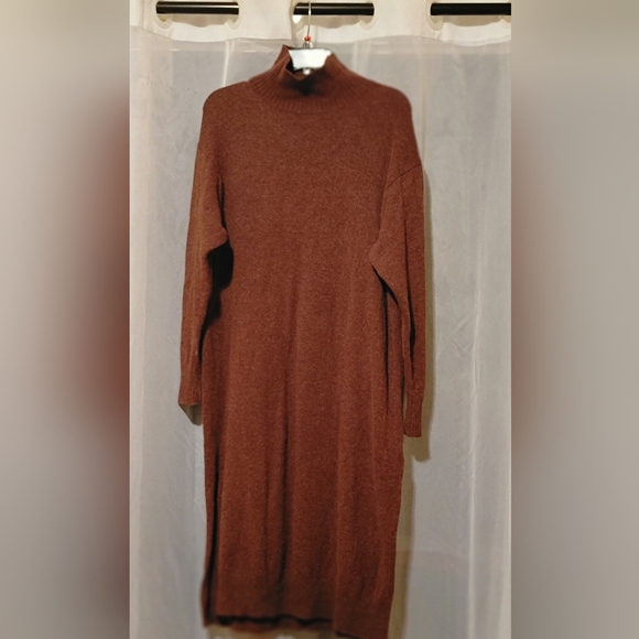Uniqlo Dresses & Skirts - Uniqlo 70% Wool Midi Sweater Dress- Brown-Size Medium